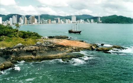 ilha-das-cabras-em-balneario-camboriu-saiba-como-chegar-balneariosc.jpg