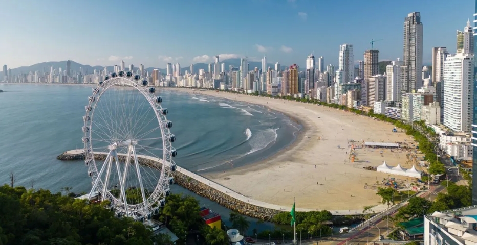 praia-central-melhores-praias-de-balneario-camboriu.jpg