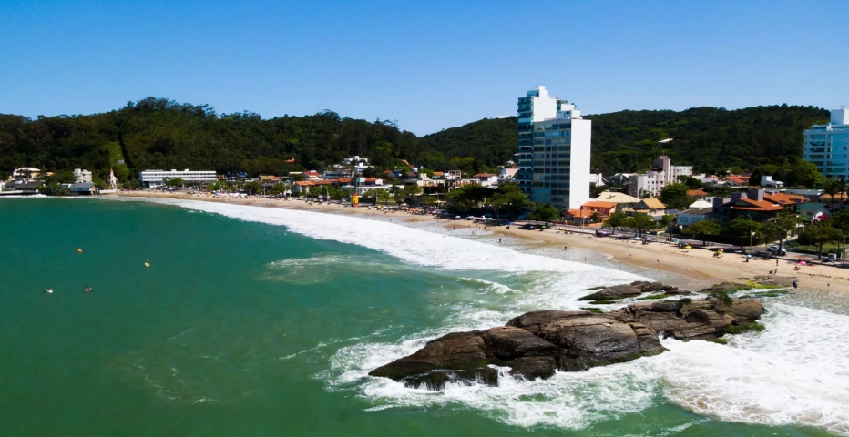 praia-de-cabecudas-melhores-praias-de-balneario-camboriu.jpg