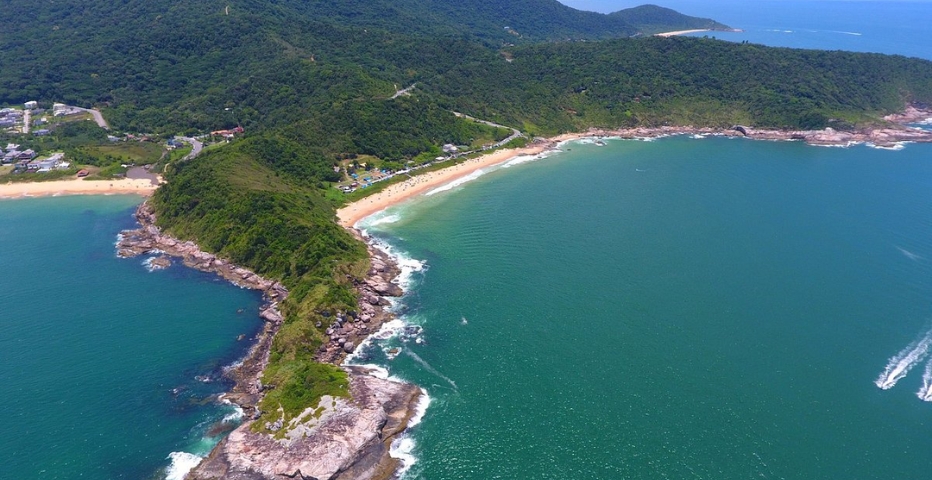 praia-do-pinho-melhores-praias-de-balneario-camboriu.jpg